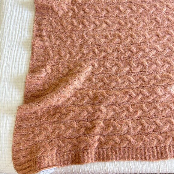 New Cupcakes and Cashmere Decorative Throw Blanket Orange Cable Knit 50 x 60 - Picture 2 of 5